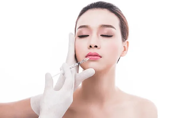 Nếu môi dày có tiêm filler được không?