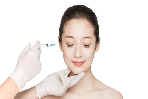 Những điều cần biết về chất filler để tạo dáng khuôn mặt xóa nếp nhăn